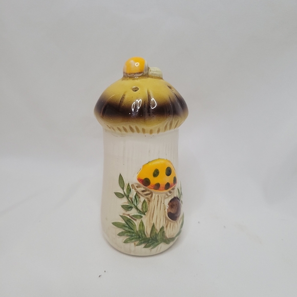 Vtg Merry Mushroom Single Salt/pepper Shaker - Picture 2 of 7